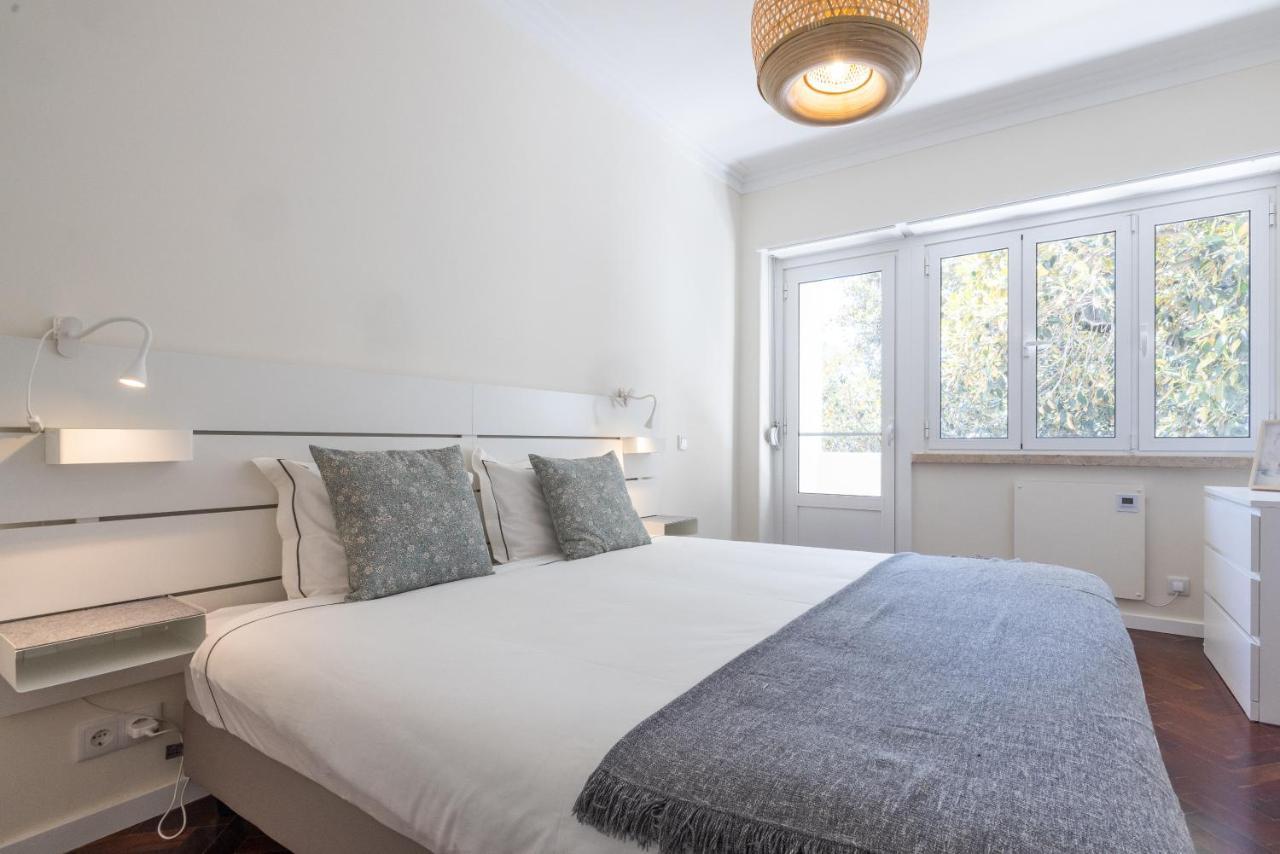 Casa Do Largo - Cozy Apartment In The City Center & With Ac Lisbon Exterior photo